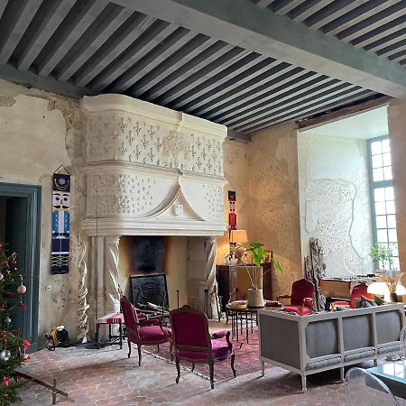 Un Chateau En Bourgogne Saincaize-Meauce Exterior photo